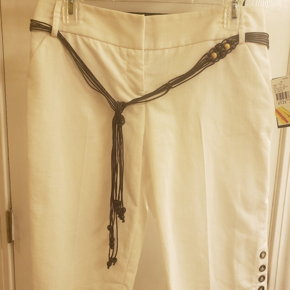 🤑2/$10 White Dress Shorts
